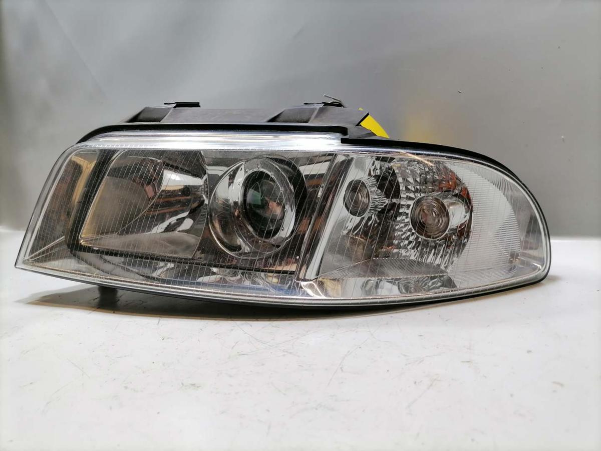 Audi A4 B5 original Scheinwerfer links Halogen 8D0941003AK Facelift BJ00